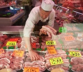 По каким ценам торговать в мясном магазине? Дешево или дорого? По каким ценам торговать в мясном магазине? Дешево или дорого?